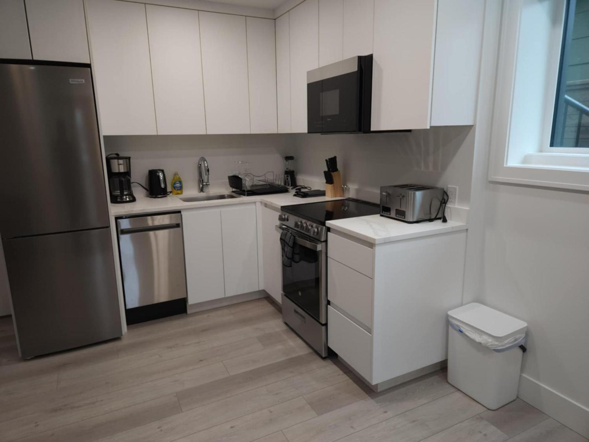 וונקובר Signature Elegant Private Entrance Condo 1Br Haven מראה חיצוני תמונה